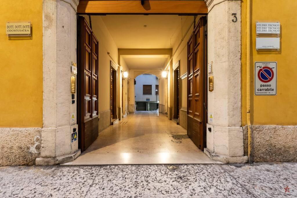 Arena-Center Luxury Apartment Vérone Extérieur photo
